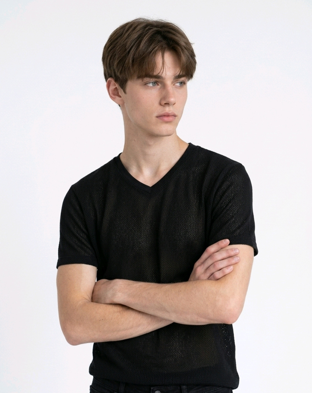NWOT Men's Black Alternative V-Neck T-shirt size Small